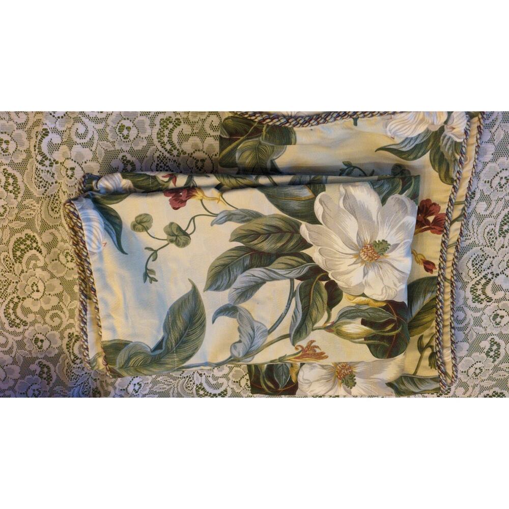 Waverly Williamsburg King Pillow Shams, Vintage Magnolia, Botanical, Cotton